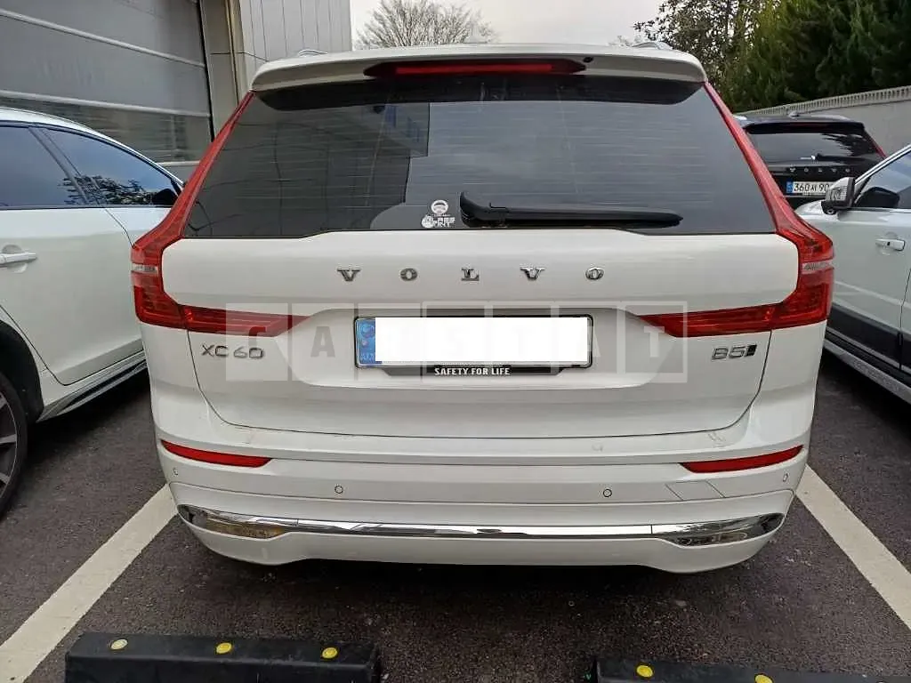 Photo 2 of 12: 2024 Volvo XC60 B5 AWD — Korean insurance auction