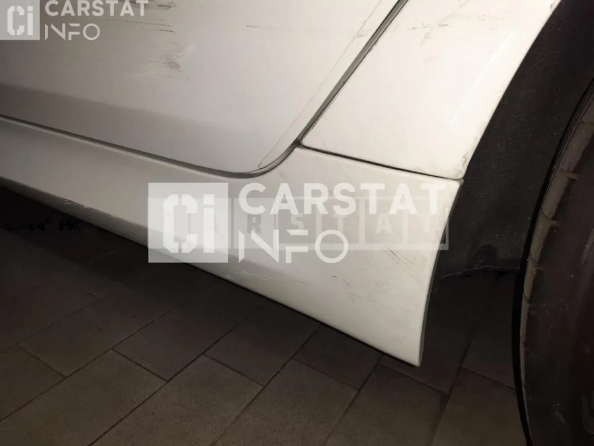 Photo 2 of 17: 2021 BMW 520i, VIN WBA11BH08MCF56885 — Korean insurance auction