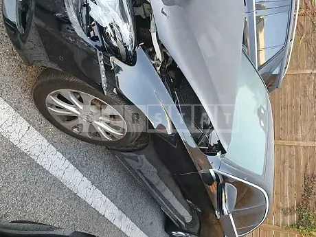 Photo 2 of 12: 2017 Mercedes-Benz E220d, VIN WDDZF0EB9HA107298 — Korean insurance auction