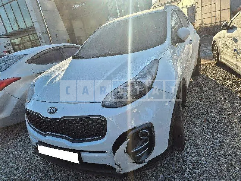 Photo 2 of 19: 2017 Kia Sportage, VIN KNAP6815GJK366892 — Korean insurance auction