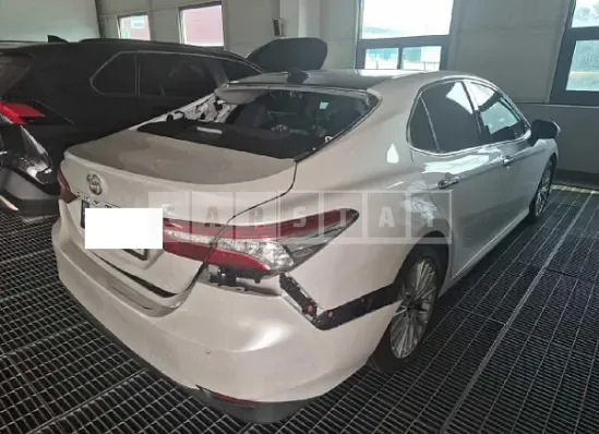 Photo 2 of 41: 2021 Toyota Camry — Korean insurance auction