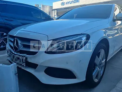 Photo 1 of 44: 2017 Mercedes-Benz C 200, VIN WDDWF4CB1HF591354 — Korean insurance auction