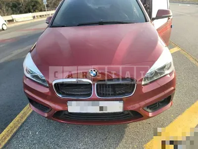 Photo 1 of 4: 2017 BMW Active Tourer — Korean insurance auction