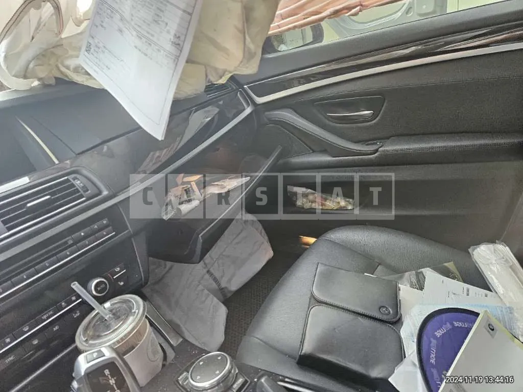 Photo 2 of 16: 2016 BMW 520d xDrive — Korean insurance auction