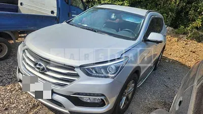 Photo 1 of 21: 2015 Hyundai Santa Fe DM — Korean insurance auction