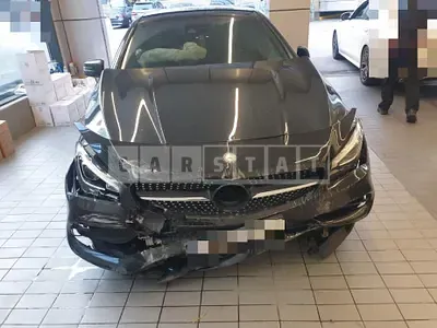 Photo 1 of 12: 2017 Mercedes-Benz CLA250 4Matic — Korean insurance auction