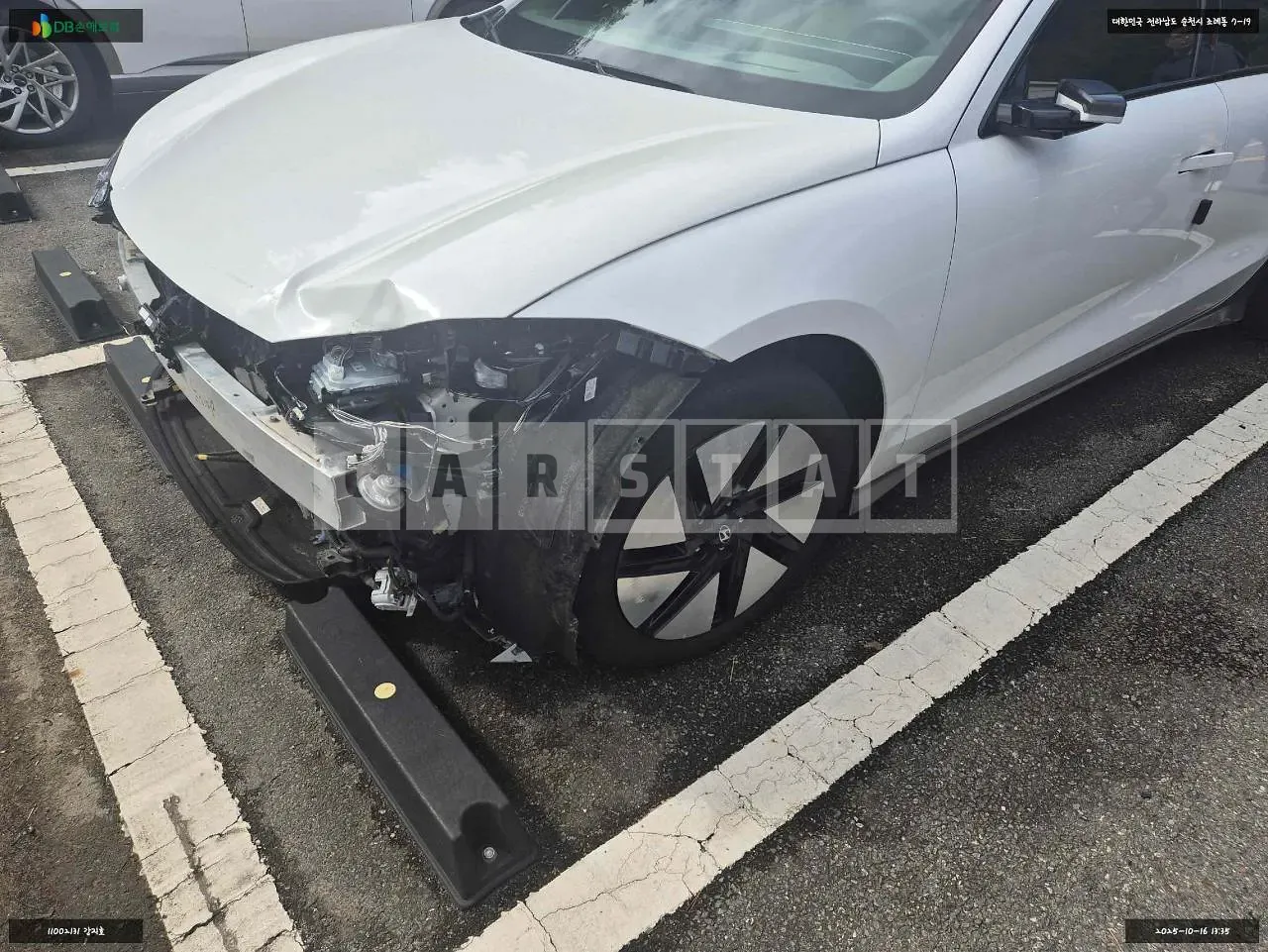 Photo 2 of 24: 2022 Hyundai IONIQ 6, VIN KMHM541AFPA000542 — Korean insurance auction