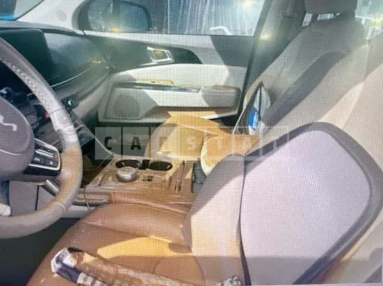Photo 2 of 7: 2023 Kia Carnival Limousine — Korean insurance auction