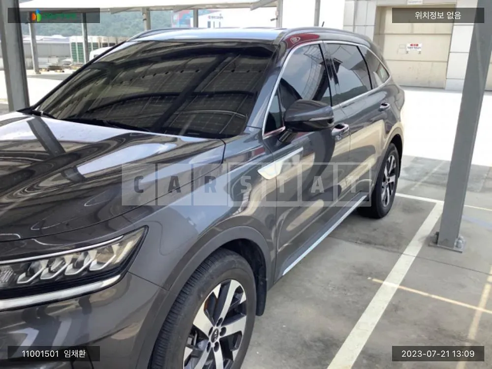 Photo 2 of 18: 2020 Kia Sorento /Sorrento, VIN KNARL81BGMA025523 — Korean insurance auction