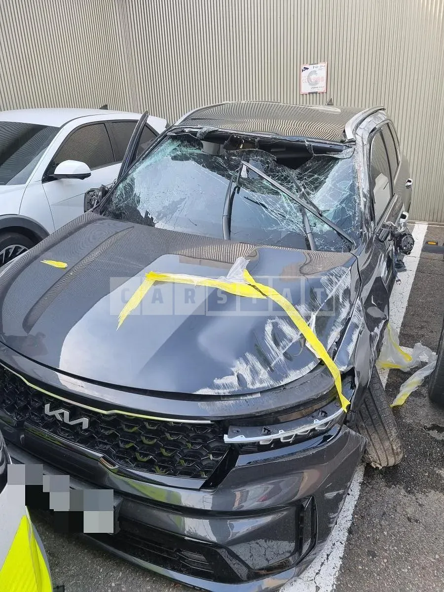 Photo 2 of 35: 2023 Kia Sorento 2.5T (Gasoline) — Korean insurance auction