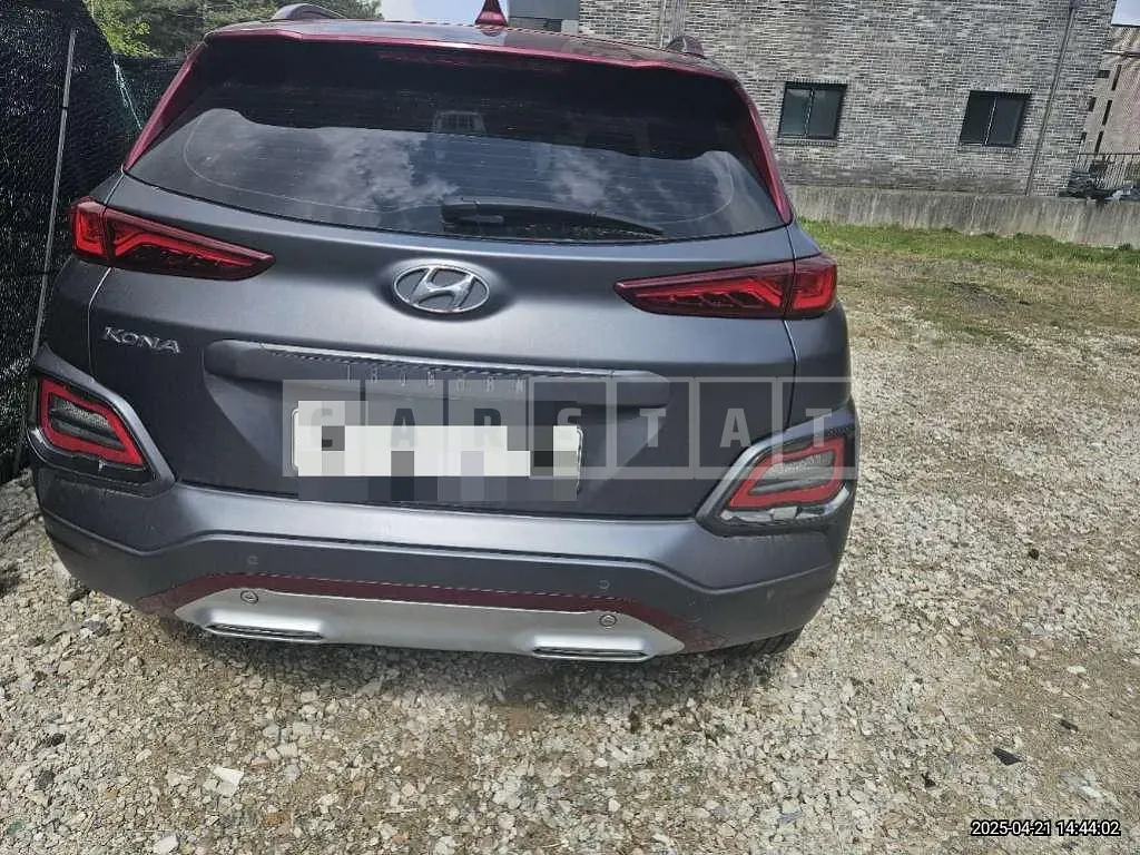 Photo 2 of 15: 2019 Hyundai Kona — Korean insurance auction