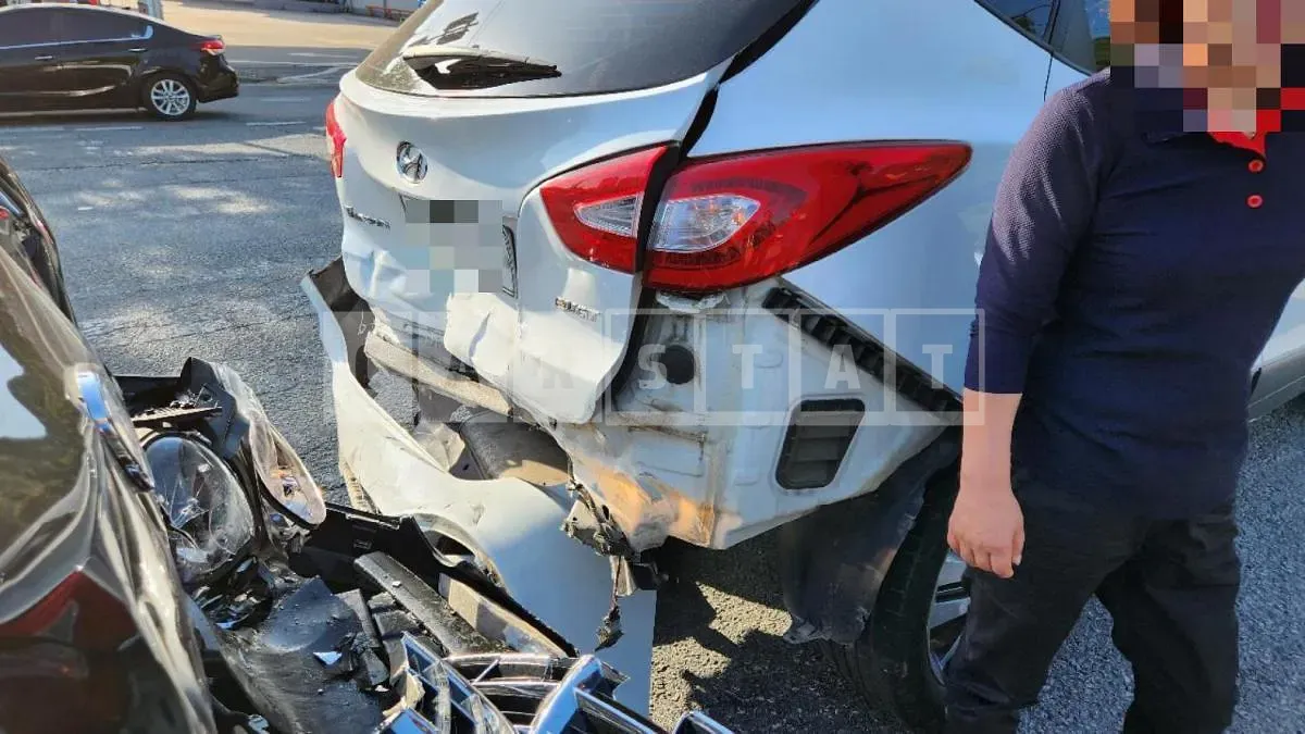 Photo 3 of 3: 2015 Hyundai Tucson ix — Korean insurance auction