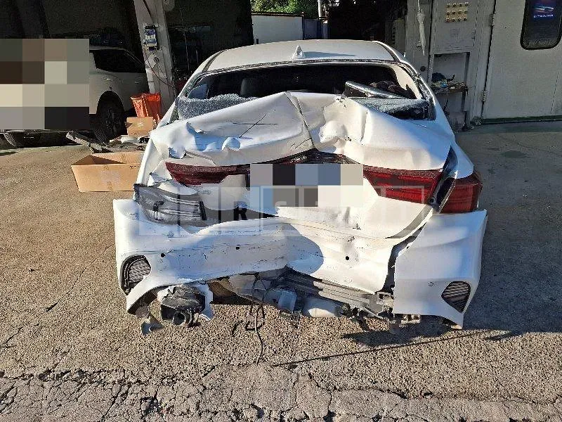 Photo 2 of 24: 2024 Kia Cz — Korean insurance auction