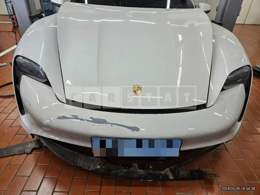Photo 2 of 22: 2022 Porsche Taycan 4S — Korean insurance auction