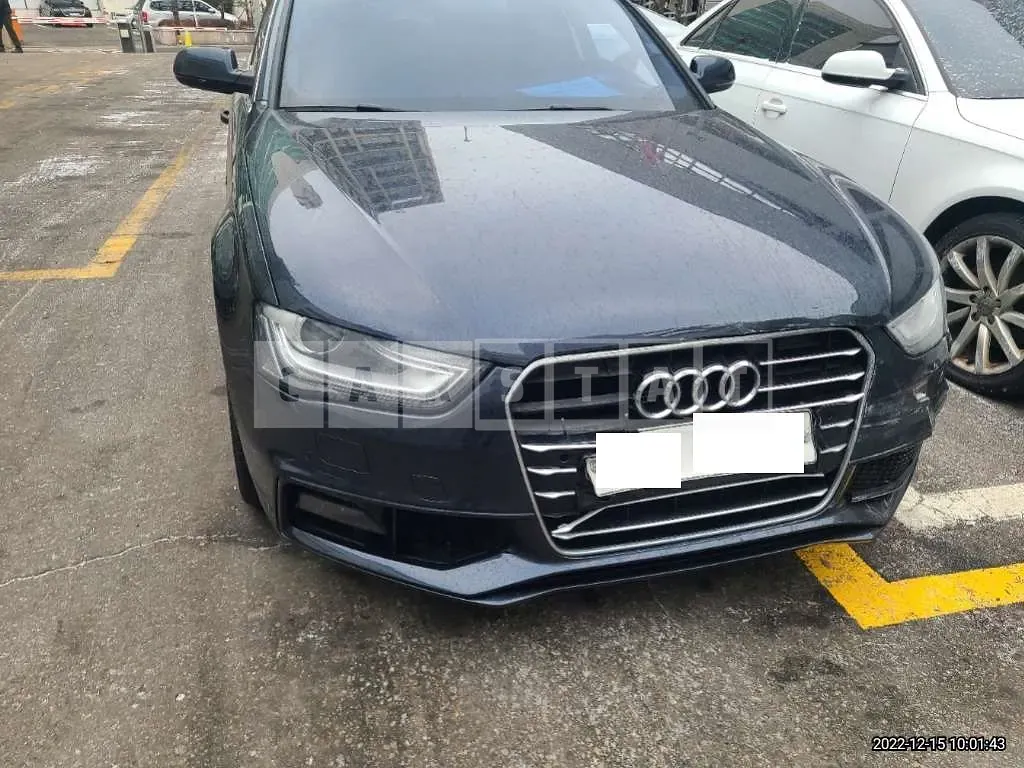 Photo 2 of 31: 2016 Audi A4 30 TDI, VIN WAUZZZ8K9GA010809 — Korean insurance auction
