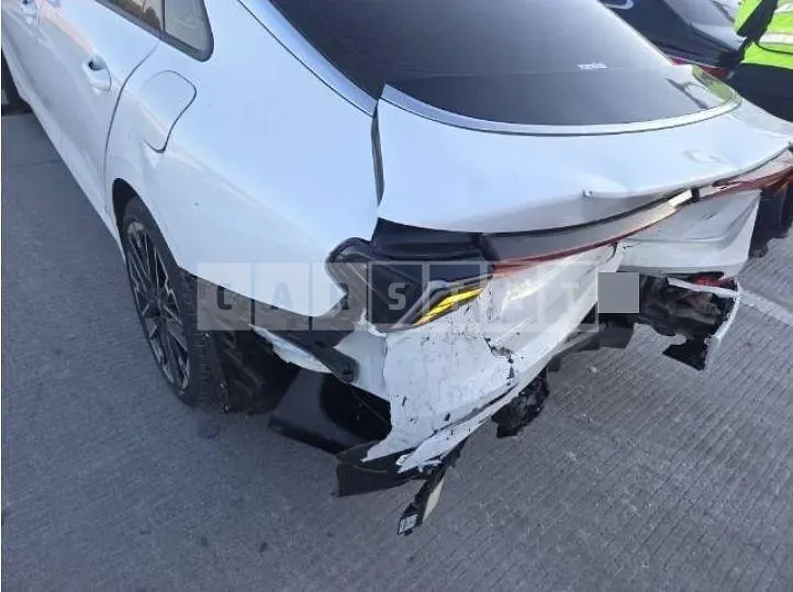 Photo 3 of 3: 2024 Kia K5 — Korean insurance auction