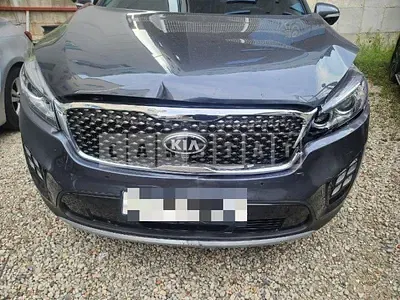Photo 1 of 73: 2016 Kia Sorento 2.2 (4WD) — Korean insurance auction