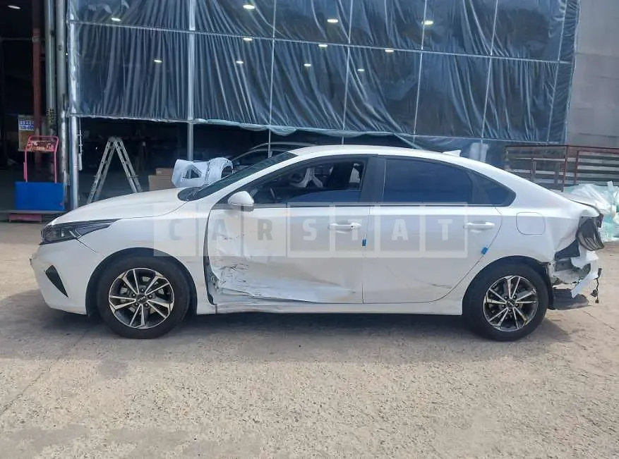 Photo 2 of 5: 2021 Kia Cz — Korean insurance auction