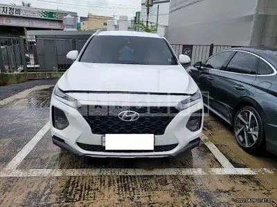 Photo 1 of 11: 2019 Hyundai Santa Fe, VIN KMHS281BBKU148691 — Korean insurance auction
