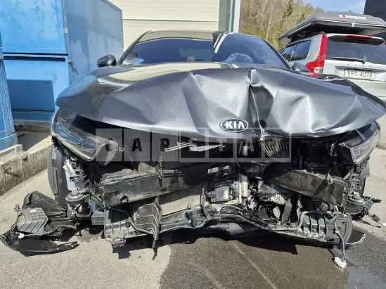 Photo 2 of 10: 2020 Kia K5, VIN KNAG3412BLA068769 — Korean insurance auction