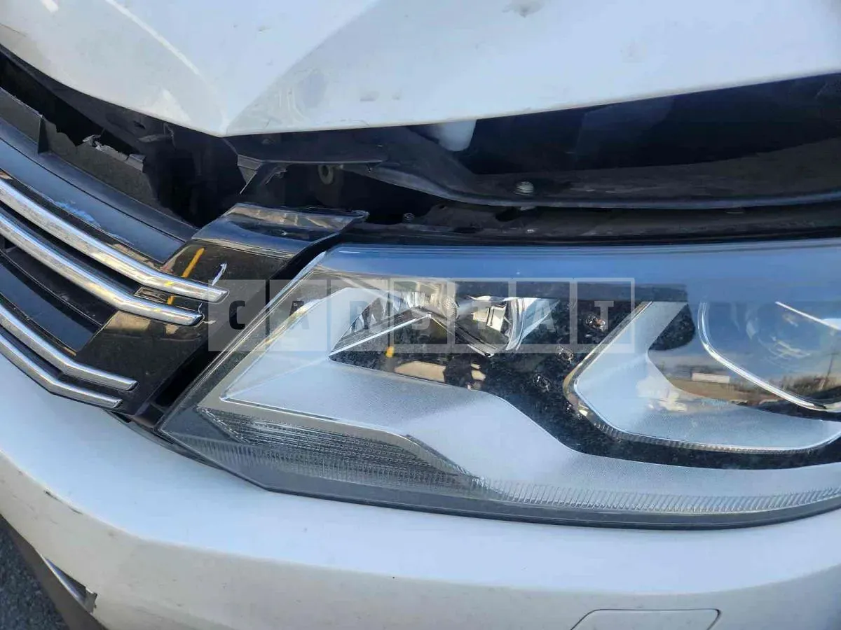 Photo 2 of 11: 2015 Volkswagen Tiguan 2.0 TDI BMT — Korean insurance auction