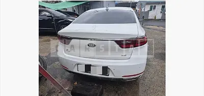 Photo 1 of 14: 2018 Kia K7 — Korean insurance auction