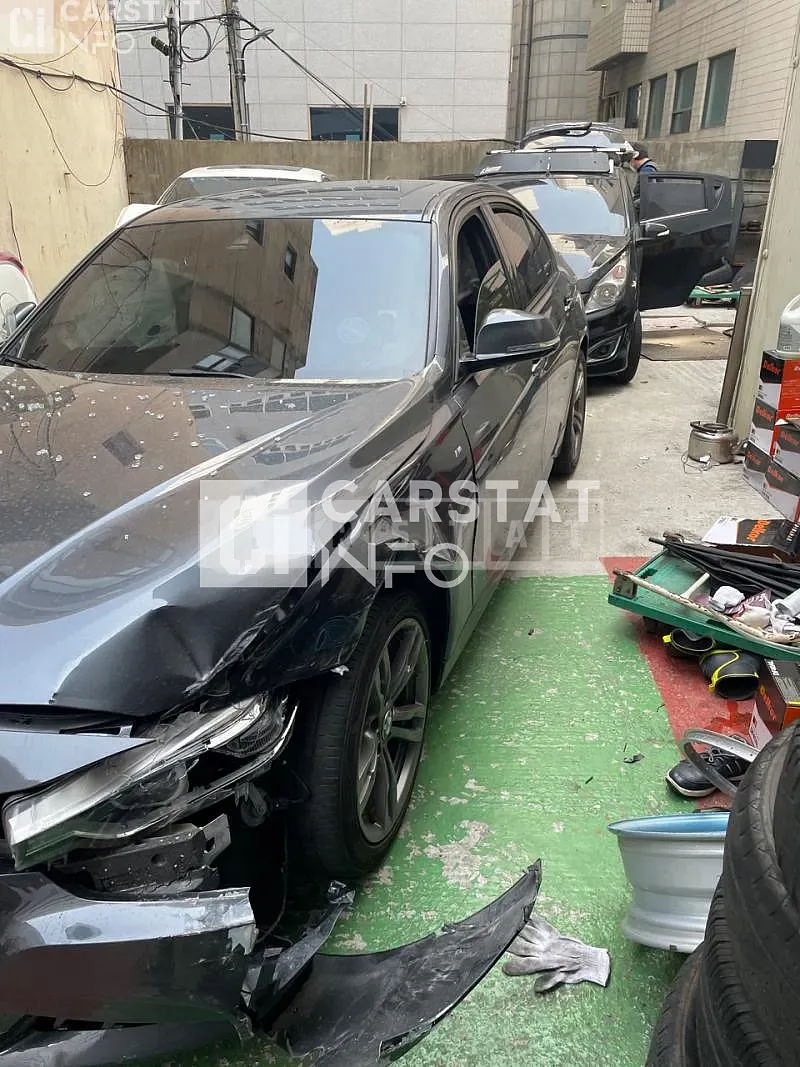 Photo 2 of 10: 2018 BMW 320d, VIN WBA8C5100JA074470 — Korean insurance auction