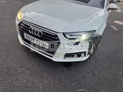 Photo 1 of 38: 2019 Audi A4 40 TFSI, VIN WAUZZZF47KN022592 — Korean insurance auction