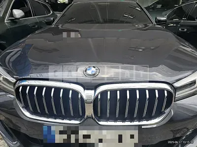 Photo 1 of 70: 2022 BMW 530i xDrive — Korean insurance auction