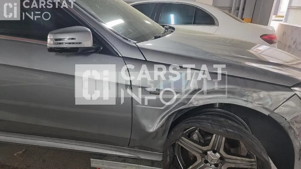 Photo 2 of 19: 2015 Mercedes-Benz E350 BlueTec 4Matic, VIN WDDHF9EB9FB154662 — Korean insurance auction