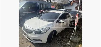 Photo 1 of 5: 2015 Kia Kz — Korean insurance auction