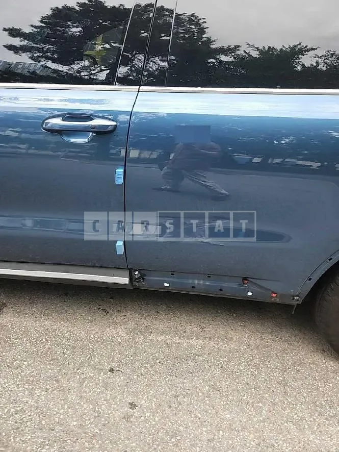 Photo 2 of 37: 2023 Kia Sorento — Korean insurance auction