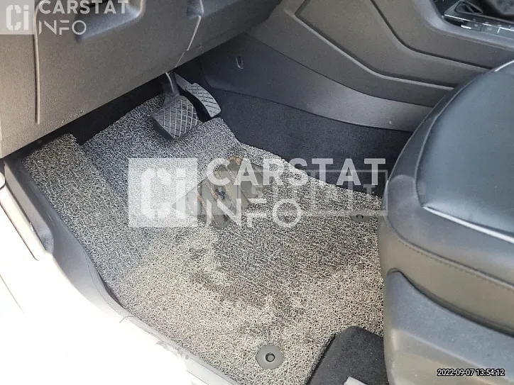 Photo 2 of 24: 2020 Volkswagen Teavocks Bagen Tiguan 2.0 TDI — Korean insurance auction