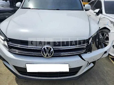 Photo 1 of 11: 2015 Volkswagen Tiguan 2.0 TDI Blue Motion, VIN WVGZZZ5NZFW581108 — Korean insurance auction