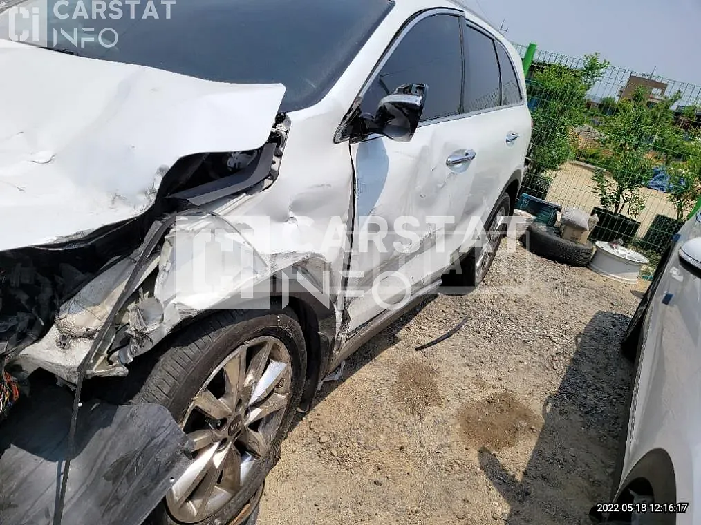 Photo 2 of 12: 2015 Kia Sorento 2.0, VIN KNAPH81ABFA101375 — Korean insurance auction