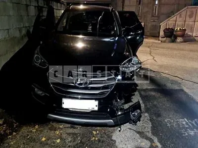 Photo 1 of 18: 2016 Hyundai Santa Fe, VIN KMHSW81UBGU607337 — Korean insurance auction