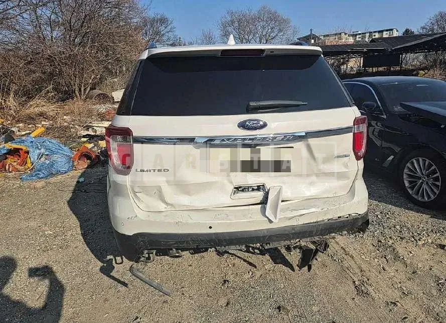 Photo 2 of 27: 2017 Ford Explorer 2.3 AWD — Korean insurance auction