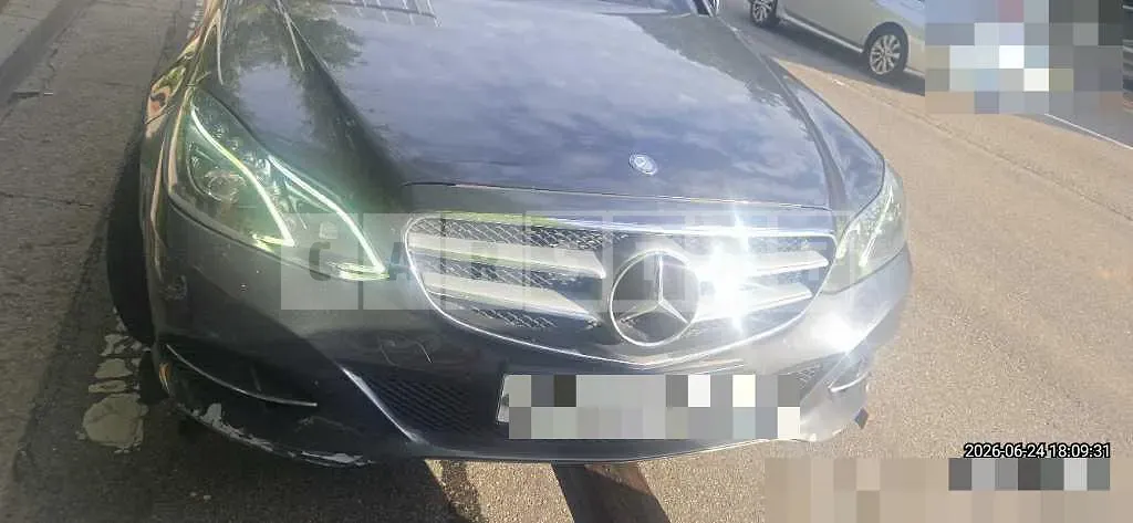 Photo 2 of 17: 2015 Mercedes-Benz E220 BlueTec — Korean insurance auction