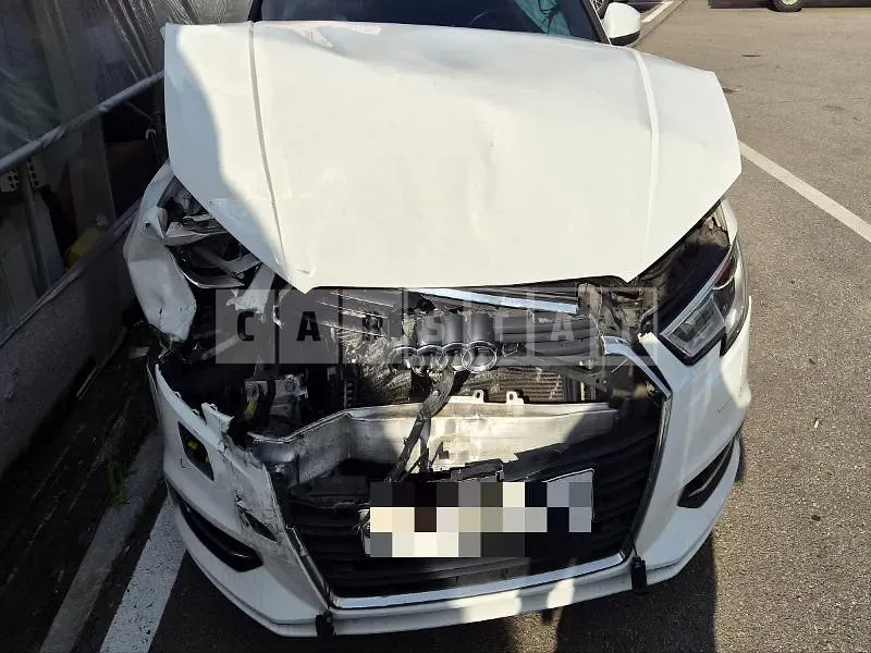 Photo 2 of 13: 2018 Audi A3 40 TFSI — Korean insurance auction