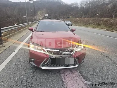 Photo 1 of 8: 2018 Lexus CT200h, VIN JTHKD5BH3J2331043 — Korean insurance auction