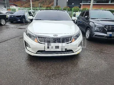 Photo 1 of 20: 2014 Kia K5, VIN KNAGN41CBFA080509 — Korean insurance auction