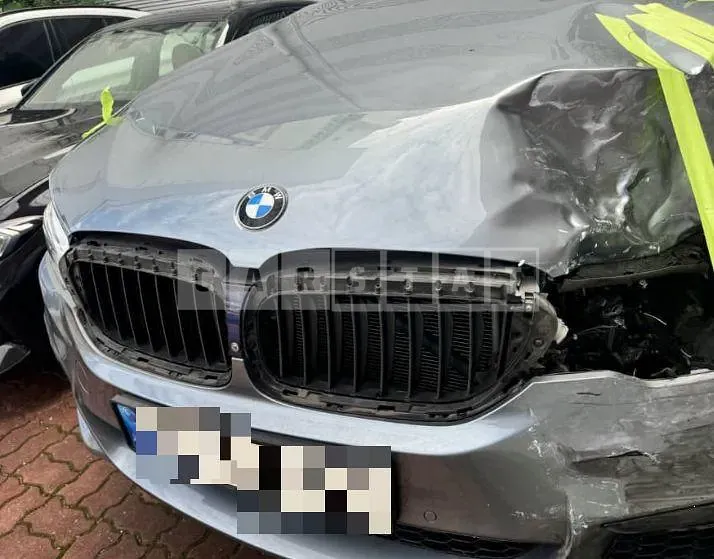 Photo 2 of 18: 2018 BMW 520d — Korean insurance auction