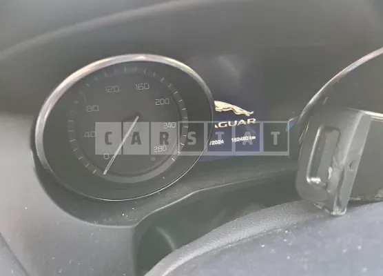 Photo 2 of 22: 2016 Jaguar XE 2.0d — Korean insurance auction