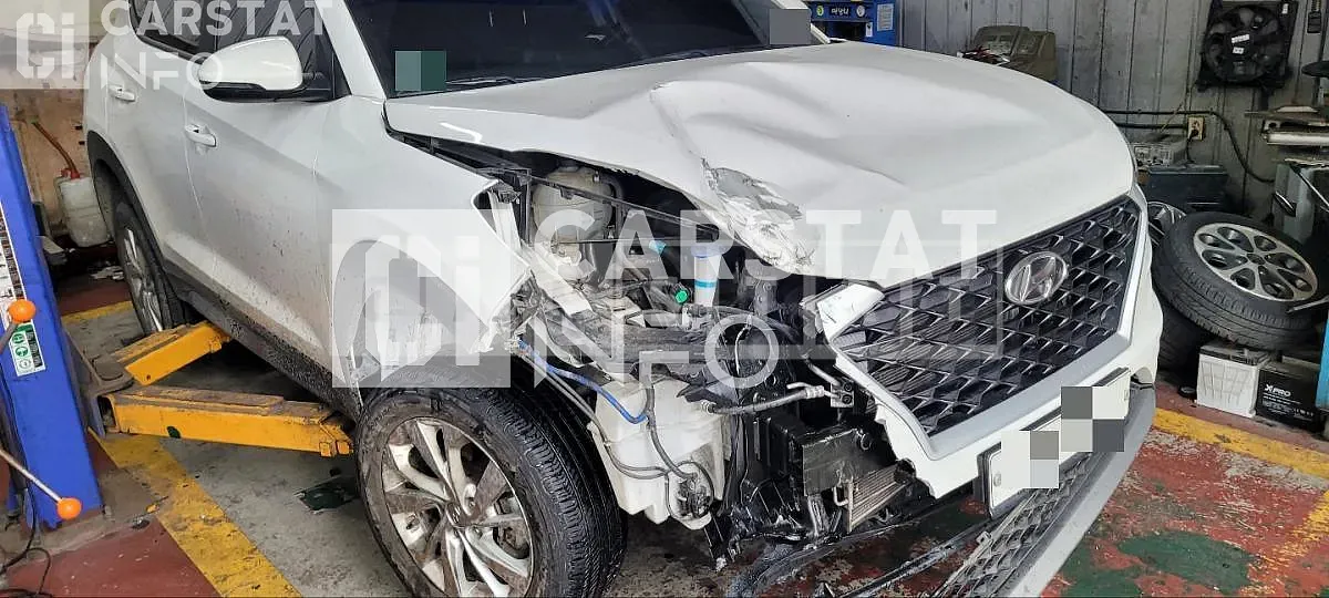 Photo 2 of 17: 2019 Hyundai Tucson — Korean insurance auction