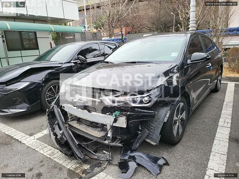 Photo 2 of 7: 2016 Hyundai Ionick Ionic Electric, VIN KMHC051HFHU002546 — Korean insurance auction