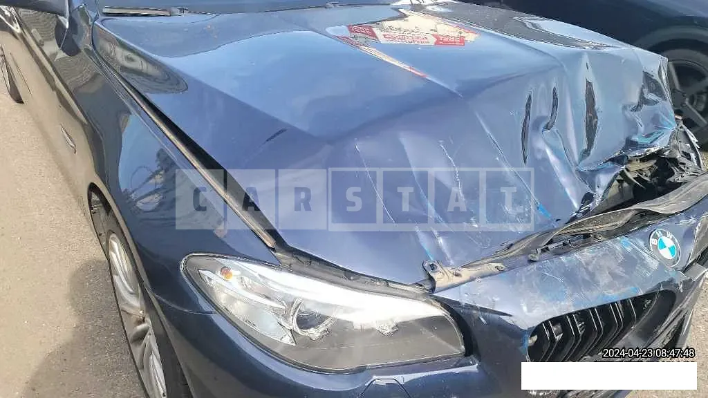 Photo 2 of 5: 2015 BMW 520d — Korean insurance auction
