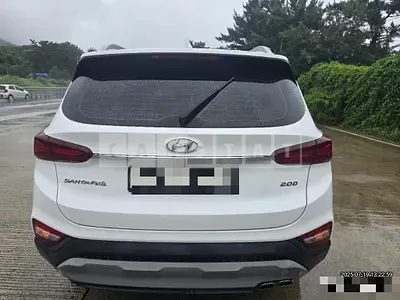 Photo 1 of 27: 2018 Hyundai Santa Fe TM — Korean insurance auction
