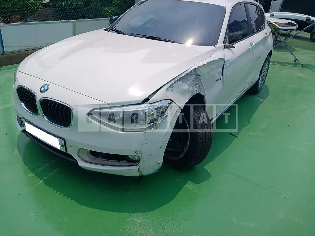 Photo 2 of 19: 2015 BMW 118d, VIN WBA1C1102FJ839003 — Korean insurance auction