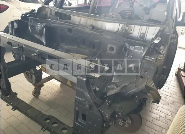 Photo 2 of 5: 2018 Kia Carnival — Korean insurance auction