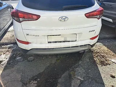 Photo 1 of 10: 2018 Hyundai Tucson — Korean insurance auction